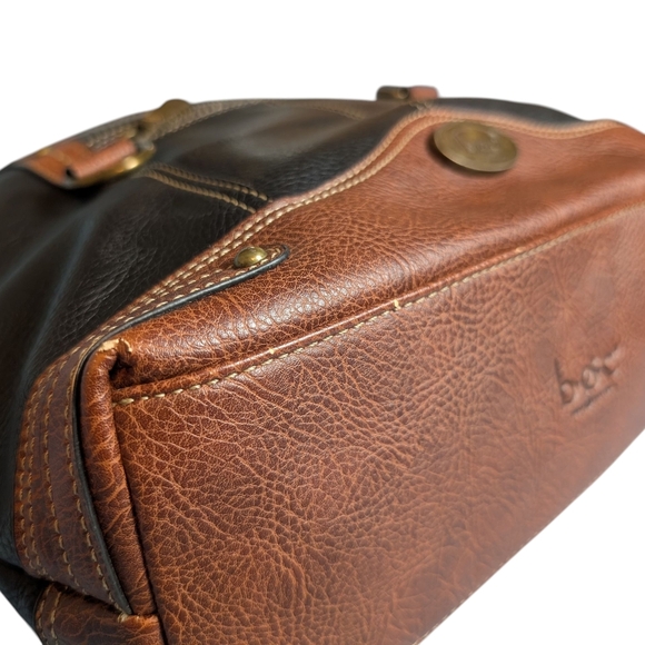 b.o.c. Black and Brown Leather Shoulder Bag Crossover Strap Full Size Purse - Picture 15 of 16